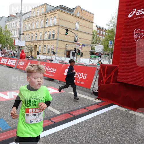 25.04.2026 - Das Zehntel Strokosch-Dieckow http://msf.ph/oto/9615696 25.04.2026 10:57:01 Ziel 5156, 5161, 5480, 5711, 6164, 6189, 6475, 6735, 6761, 6842, 7047, 7053, 7074, 7203, 7226, 7363, 7389, 7508, 7821, 7842, 7878, 8012 meine-sportfotos.de