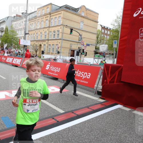 25.04.2026 - Das Zehntel Strokosch-Dieckow http://msf.ph/oto/9615714 25.04.2026 10:57:01 Ziel 5156, 5161, 5480, 5711, 6164, 6189, 6475, 6735, 6761, 6842, 7047, 7053, 7074, 7203, 7226, 7363, 7389, 7508, 7821, 7842, 7878, 8012 meine-sportfotos.de