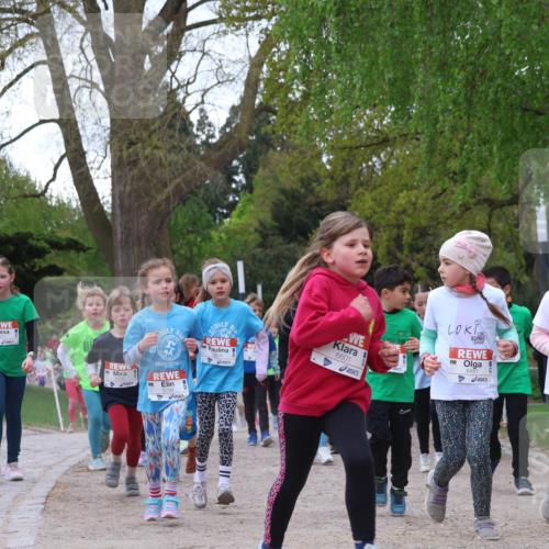 25.04.2026 - Das Zehntel Zöllner http://msf.ph/oto/9615719 25.04.2026 09:48:35 Laufen 20, 6794, 6601, 6481, 6480 meine-sportfotos.de