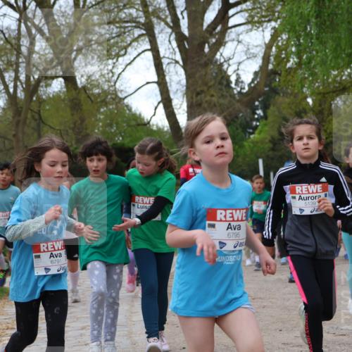 25.04.2026 - Das Zehntel Zöllner http://msf.ph/oto/9615836 25.04.2026 09:48:40 Laufen 6791, 6795, 5139, 7668 meine-sportfotos.de