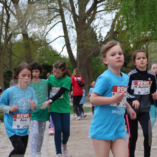 25.04.2026 - Das Zehntel Zöllner http://msf.ph/oto/9615839 25.04.2026 09:48:40 Laufen 6791, 5139, 7668 meine-sportfotos.de