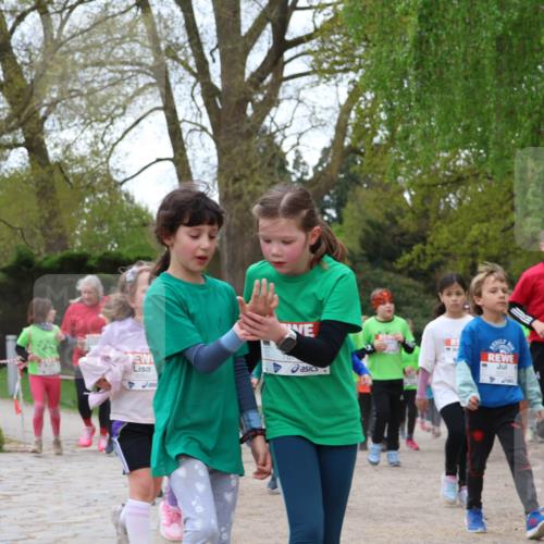 25.04.2026 - Das Zehntel Zöllner http://msf.ph/oto/9615889 25.04.2026 09:48:42 Laufen 8001 meine-sportfotos.de