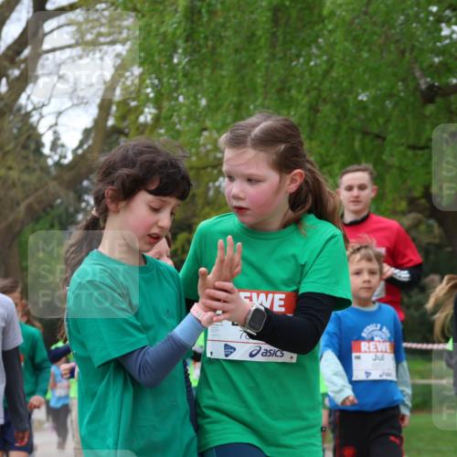 25.04.2026 - Das Zehntel Zöllner http://msf.ph/oto/9615916 25.04.2026 09:48:42 Laufen 7871 meine-sportfotos.de