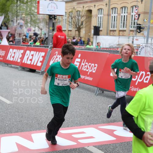 25.04.2026 - Das Zehntel Strokosch-Dieckow http://msf.ph/oto/9615952 25.04.2026 10:56:58 Ziel 5080, 5156, 5495, 5692, 5711, 6164, 6189, 6475, 6705, 6735, 6842, 6918, 7053, 7074, 7203, 7226, 7310, 7389, 7821, 7842, 7878 meine-sportfotos.de