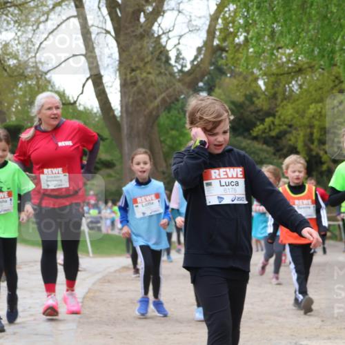 25.04.2026 - Das Zehntel Zöllner http://msf.ph/oto/9616005 25.04.2026 09:48:46 Laufen 6178, 7011 meine-sportfotos.de