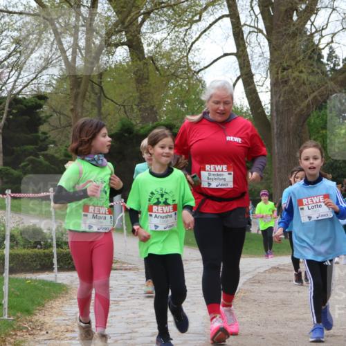 25.04.2026 - Das Zehntel Zöllner http://msf.ph/oto/9616027 25.04.2026 09:48:47 Laufen 7295, 3, 7268, 7661, 7651 meine-sportfotos.de