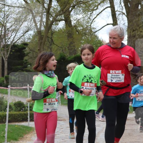 25.04.2026 - Das Zehntel Zöllner http://msf.ph/oto/9616046 25.04.2026 09:48:47 Laufen 7295, 7661 meine-sportfotos.de