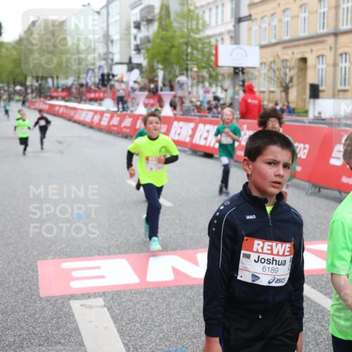 25.04.2026 - Das Zehntel Strokosch-Dieckow http://msf.ph/oto/9616079 25.04.2026 10:56:57 Ziel 5080, 5156, 5270, 5495, 5692, 5711, 6164, 6189, 6475, 6705, 6735, 6842, 6918, 6946, 7074, 7203, 7226, 7310, 7317, 7389, 7638, 7821, 7842, 7878 meine-sportfotos.de