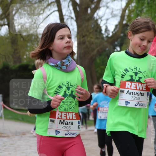 25.04.2026 - Das Zehntel Zöllner http://msf.ph/oto/9616094 25.04.2026 09:48:49 Laufen 7295, 7268 meine-sportfotos.de