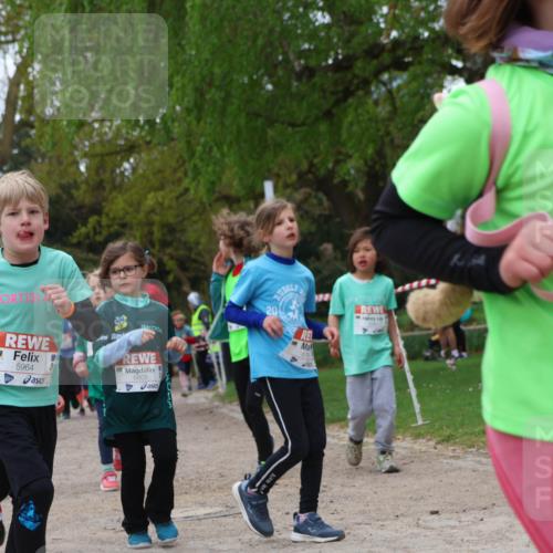 25.04.2026 - Das Zehntel Zöllner http://msf.ph/oto/9616123 25.04.2026 09:48:50 Laufen 5964, 6805, 20, 108, 31, 7295 meine-sportfotos.de