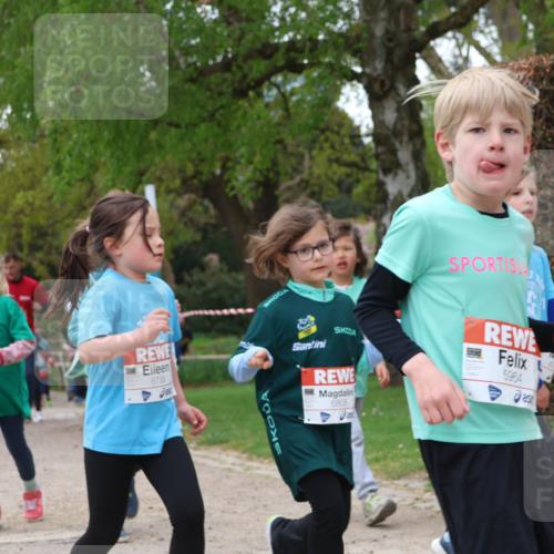 25.04.2026 - Das Zehntel Zöllner http://msf.ph/oto/9616146 25.04.2026 09:48:51 Laufen 6799, 6805, 5984 meine-sportfotos.de