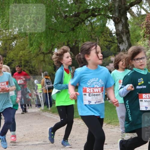 25.04.2026 - Das Zehntel Zöllner http://msf.ph/oto/9616151 25.04.2026 09:48:52 Laufen 6799, 6805 meine-sportfotos.de