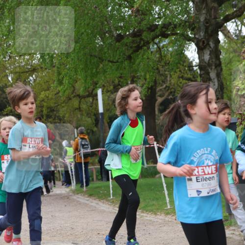 25.04.2026 - Das Zehntel Zöllner http://msf.ph/oto/9616154 25.04.2026 09:48:52 Laufen 6799, 6805 meine-sportfotos.de