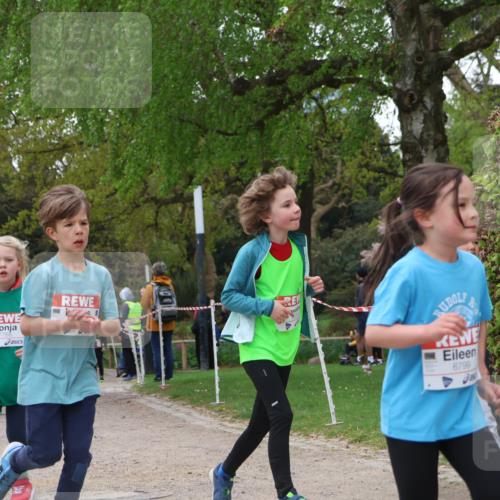25.04.2026 - Das Zehntel Zöllner http://msf.ph/oto/9616158 25.04.2026 09:48:52 Laufen 7768, 6799, 6805 meine-sportfotos.de