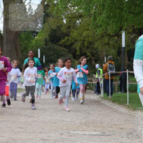 25.04.2026 - Das Zehntel Zöllner http://msf.ph/oto/9616300 25.04.2026 09:49:01 Laufen 5876 meine-sportfotos.de
