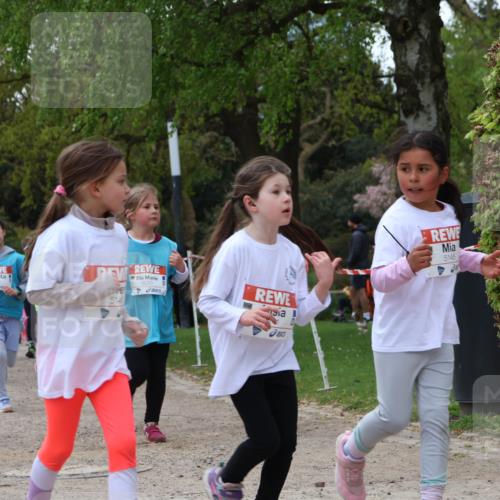 25.04.2026 - Das Zehntel Zöllner http://msf.ph/oto/9616413 25.04.2026 09:49:04 Laufen 5883, 514, 2515, 5145 meine-sportfotos.de