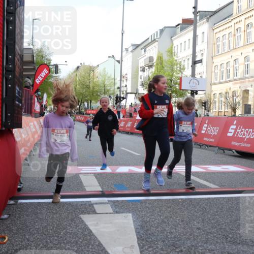 25.04.2026 - Das Zehntel Strokosch-Dieckow http://msf.ph/oto/9616429 25.04.2026 09:10:05 Ziel 1907, 1915, 2000, 2008 meine-sportfotos.de