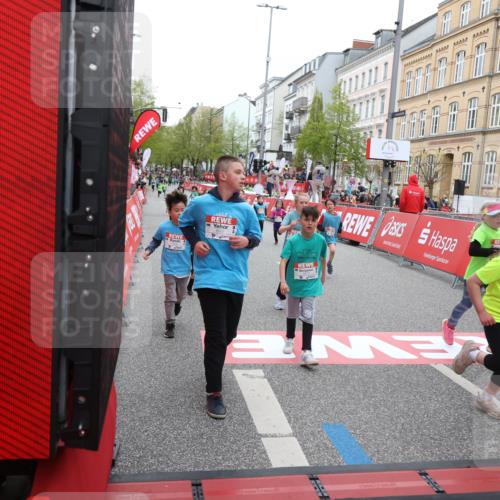 25.04.2026 - Das Zehntel Strokosch-Dieckow http://msf.ph/oto/9616566 25.04.2026 10:56:50 Ziel 5270, 5319, 5322, 5342, 5507, 5644, 5646, 5692, 5872, 6031, 6224, 6429, 6713, 6875, 6939, 6946, 6989, 7005, 7131, 7250, 7266, 7310, 7317, 7319, 7468, 7592, 7638, 8066 meine-sportfotos.de