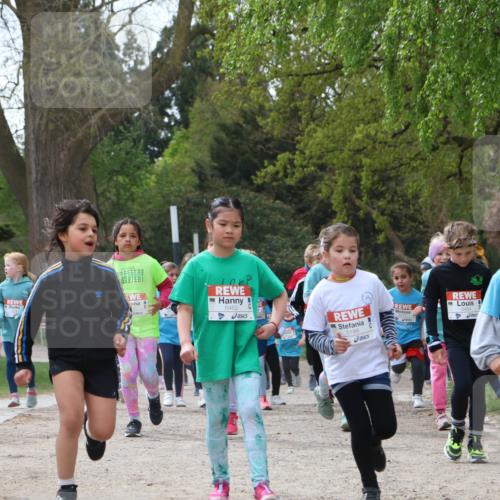 25.04.2026 - Das Zehntel Zöllner http://msf.ph/oto/9616596 25.04.2026 09:49:11 Laufen 745, 6462, 5189, 6811 meine-sportfotos.de