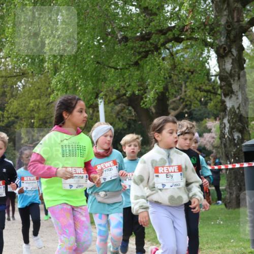 25.04.2026 - Das Zehntel Zöllner http://msf.ph/oto/9616710 25.04.2026 09:49:15 Laufen 5639, 6773, 6769, 71028, 7418, 7035 meine-sportfotos.de