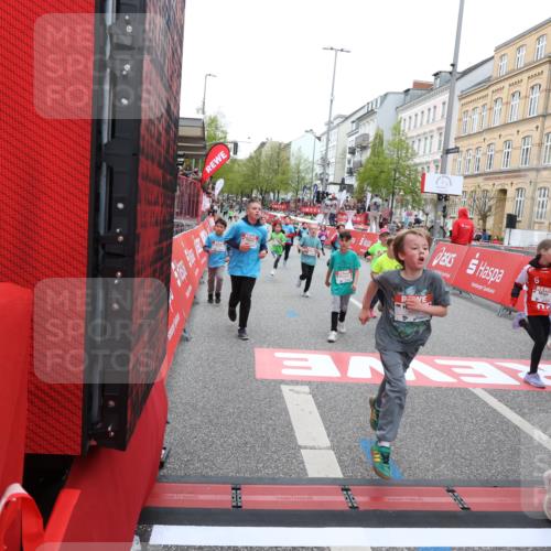 25.04.2026 - Das Zehntel Strokosch-Dieckow http://msf.ph/oto/9616721 25.04.2026 10:56:49 Ziel 5270, 5319, 5322, 5342, 5507, 5644, 5646, 5747, 5872, 6031, 6224, 6429, 6713, 6875, 6939, 6946, 6989, 7005, 7131, 7250, 7266, 7317, 7319, 7468, 7592, 7638, 8066 meine-sportfotos.de