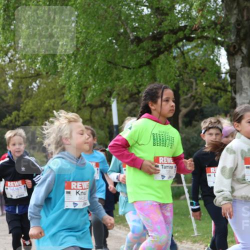 25.04.2026 - Das Zehntel Zöllner http://msf.ph/oto/9616725 25.04.2026 09:49:15 Laufen 563, 7035 meine-sportfotos.de