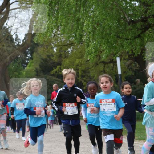 25.04.2026 - Das Zehntel Zöllner http://msf.ph/oto/9616740 25.04.2026 09:49:15 Laufen 25105, 6773, 6777 meine-sportfotos.de