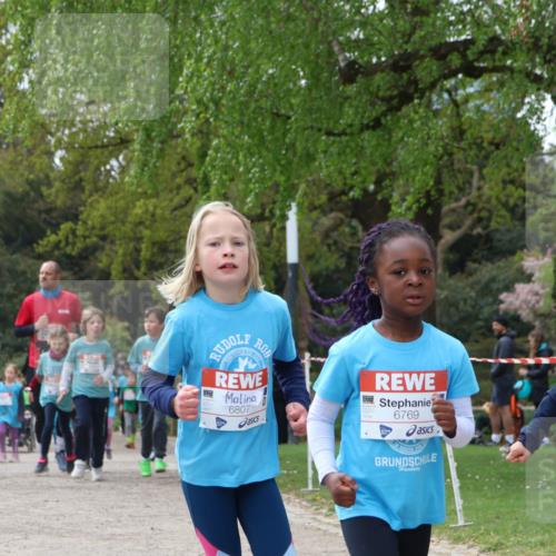 25.04.2026 - Das Zehntel Zöllner http://msf.ph/oto/9616797 25.04.2026 09:49:17 Laufen 20, 6796, 6807, 6769 meine-sportfotos.de