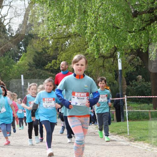 25.04.2026 - Das Zehntel Zöllner http://msf.ph/oto/9616836 25.04.2026 09:49:19 Laufen 7419, 7425 meine-sportfotos.de
