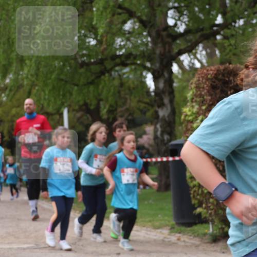 25.04.2026 - Das Zehntel Zöllner http://msf.ph/oto/9616871 25.04.2026 09:49:22 Laufen 7451 meine-sportfotos.de