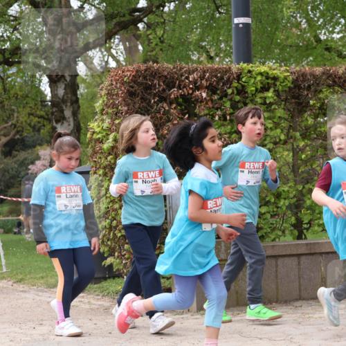 25.04.2026 - Das Zehntel Zöllner http://msf.ph/oto/9616902 25.04.2026 09:49:23 Laufen 6779, 7490, 5618 meine-sportfotos.de
