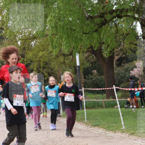 25.04.2026 - Das Zehntel Zöllner http://msf.ph/oto/9616994 25.04.2026 09:49:26 Laufen 5461 meine-sportfotos.de
