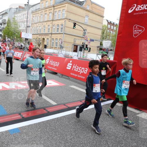 25.04.2026 - Das Zehntel Strokosch-Dieckow http://msf.ph/oto/9616995 25.04.2026 10:56:46 Ziel 5257, 5325, 5326, 5342, 5507, 5511, 5513, 5644, 5646, 5747, 5872, 6011, 6013, 6031, 6385, 6429, 6713, 6989, 7005, 7131, 7266, 7319, 7368, 7369, 7468, 7592, 7712, 7827, 8007 meine-sportfotos.de