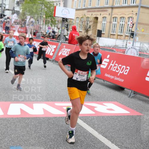 25.04.2026 - Das Zehntel Strokosch-Dieckow http://msf.ph/oto/9617190 25.04.2026 10:56:44 Ziel 5039, 5257, 5325, 5326, 5342, 5507, 5511, 5513, 5644, 5646, 5747, 6011, 6013, 6074, 6385, 6412, 6429, 6663, 6989, 7267, 7319, 7368, 7369, 7592, 7712, 7803, 7827, 8007 meine-sportfotos.de