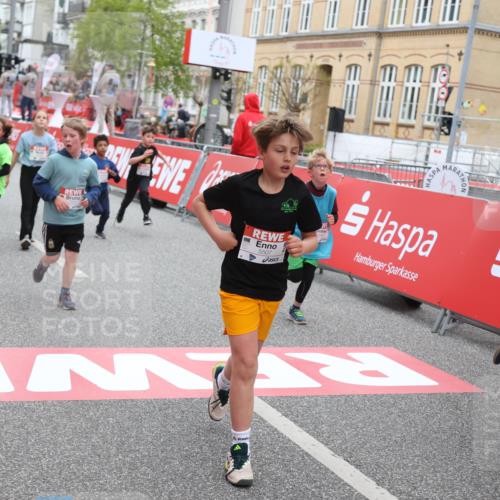 25.04.2026 - Das Zehntel Strokosch-Dieckow http://msf.ph/oto/9617203 25.04.2026 10:56:44 Ziel 5039, 5257, 5325, 5326, 5342, 5507, 5511, 5513, 5644, 5646, 5747, 6011, 6013, 6074, 6385, 6412, 6429, 6663, 6989, 7267, 7319, 7368, 7369, 7592, 7712, 7803, 7827, 8007 meine-sportfotos.de