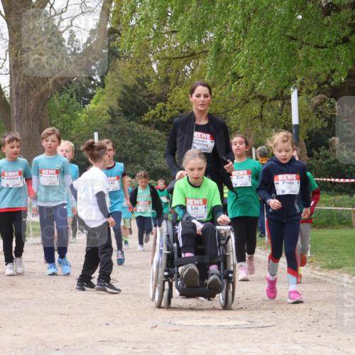 25.04.2026 - Das Zehntel Zöllner http://msf.ph/oto/9617216 25.04.2026 09:49:35 Laufen 7342, 5611 meine-sportfotos.de