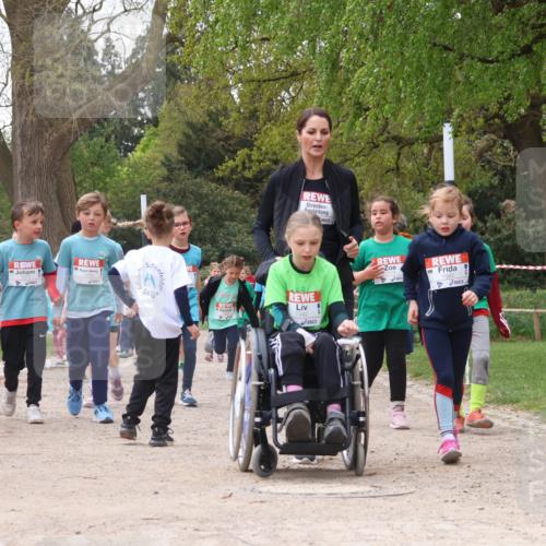 25.04.2026 - Das Zehntel Zöllner http://msf.ph/oto/9617221 25.04.2026 09:49:35 Laufen 7342, 5611 meine-sportfotos.de