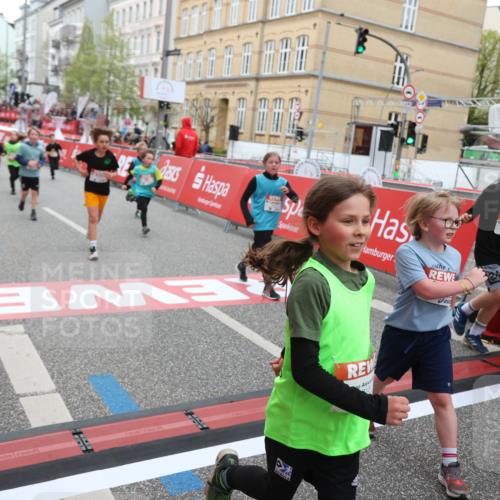 25.04.2026 - Das Zehntel Strokosch-Dieckow http://msf.ph/oto/9617271 25.04.2026 10:56:43 Ziel 5039, 5257, 5325, 5326, 5342, 5507, 5511, 5513, 5644, 5646, 5747, 6011, 6013, 6074, 6385, 6412, 6429, 6663, 6886, 7267, 7368, 7369, 7712, 7801, 7803, 7827, 8007 meine-sportfotos.de