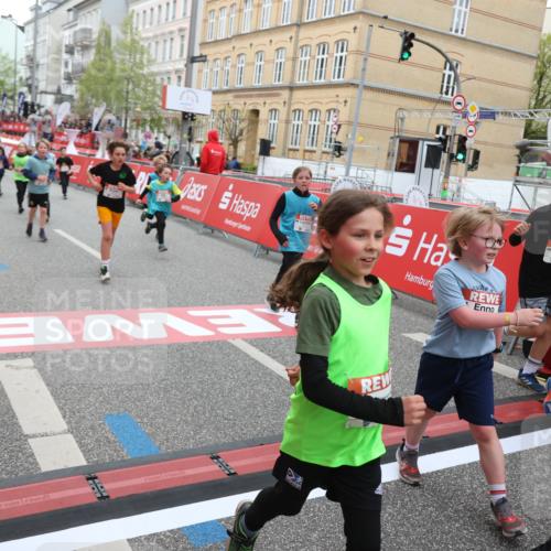 25.04.2026 - Das Zehntel Strokosch-Dieckow http://msf.ph/oto/9617282 25.04.2026 10:56:43 Ziel 5039, 5257, 5325, 5326, 5342, 5507, 5511, 5513, 5644, 5646, 5747, 6011, 6013, 6074, 6385, 6412, 6429, 6663, 6886, 7267, 7368, 7369, 7712, 7801, 7803, 7827, 8007 meine-sportfotos.de