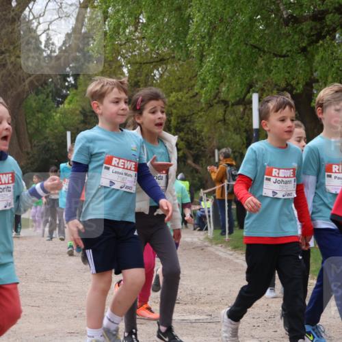 25.04.2026 - Das Zehntel Zöllner http://msf.ph/oto/9617351 25.04.2026 09:49:40 Laufen 7571, 7567, 7572, 7990 meine-sportfotos.de