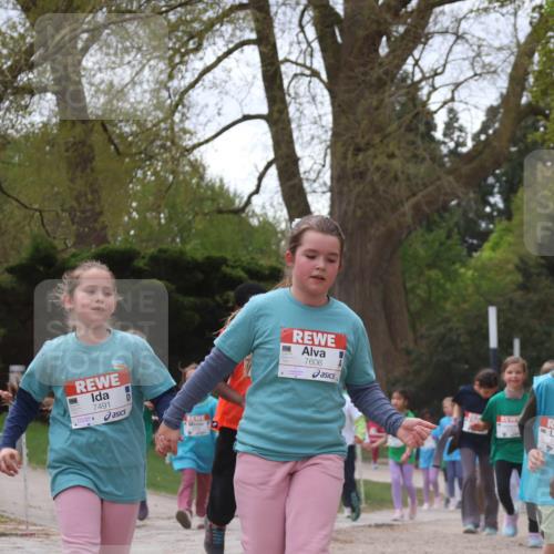 25.04.2026 - Das Zehntel Zöllner http://msf.ph/oto/9617400 25.04.2026 09:49:42 Laufen 7491, 7606, 7351, 563 meine-sportfotos.de