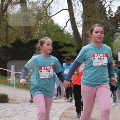 25.04.2026 - Das Zehntel Zöllner http://msf.ph/oto/9617418 25.04.2026 09:49:42 Laufen 7491, 7606 meine-sportfotos.de