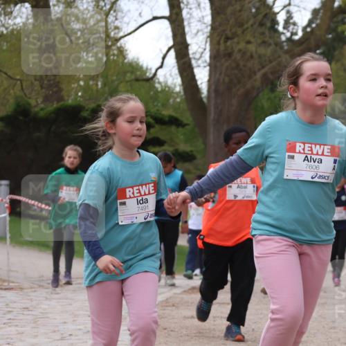 25.04.2026 - Das Zehntel Zöllner http://msf.ph/oto/9617431 25.04.2026 09:49:43 Laufen 7491, 7379, 7606, 5631 meine-sportfotos.de