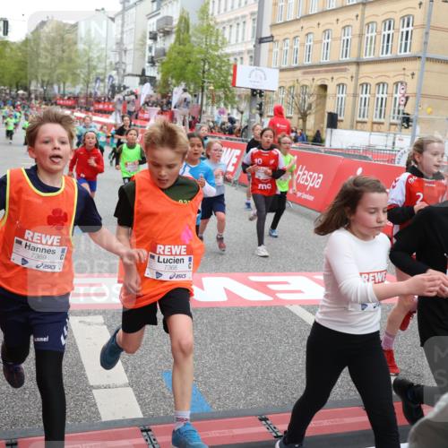 25.04.2026 - Das Zehntel Strokosch-Dieckow http://msf.ph/oto/9617447 25.04.2026 10:56:40 Ziel 5039, 5229, 5257, 5325, 5326, 5511, 5513, 5578, 5583, 5741, 5790, 6011, 6013, 6014, 6074, 6385, 6412, 6552, 6663, 6886, 7267, 7288, 7368, 7369, 7712, 7801, 7803, 7827, 8007 meine-sportfotos.de