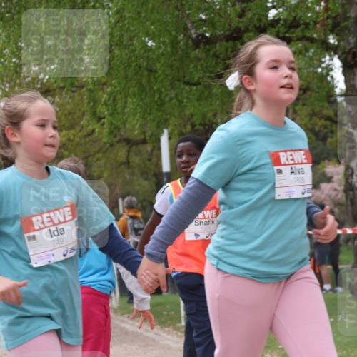 25.04.2026 - Das Zehntel Zöllner http://msf.ph/oto/9617463 25.04.2026 09:49:44 Laufen 7491, 7351, 7606 meine-sportfotos.de