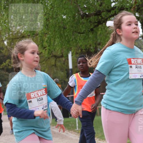 25.04.2026 - Das Zehntel Zöllner http://msf.ph/oto/9617466 25.04.2026 09:49:44 Laufen 7379, 7491, 7606 meine-sportfotos.de