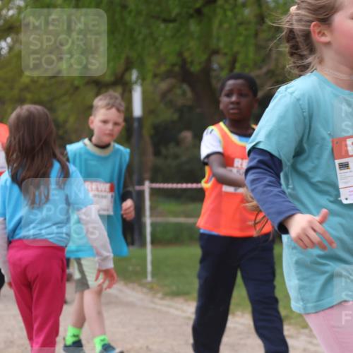 25.04.2026 - Das Zehntel Zöllner http://msf.ph/oto/9617483 25.04.2026 09:49:44 Laufen 7491 meine-sportfotos.de