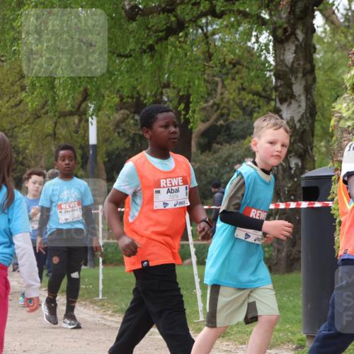 25.04.2026 - Das Zehntel Zöllner http://msf.ph/oto/9617520 25.04.2026 09:49:45 Laufen 7379, 7351 meine-sportfotos.de
