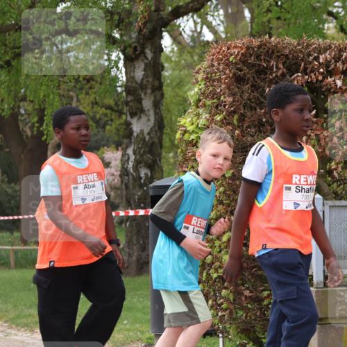 25.04.2026 - Das Zehntel Zöllner http://msf.ph/oto/9617535 25.04.2026 09:49:46 Laufen 7379, 5631, 7351 meine-sportfotos.de