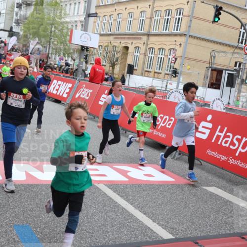 25.04.2026 - Das Zehntel Strokosch-Dieckow http://msf.ph/oto/9617610 25.04.2026 10:56:37 Ziel 5039, 5226, 5229, 5505, 5576, 5578, 5583, 5741, 5790, 5978, 6014, 6067, 6074, 6412, 6552, 6663, 6871, 6876, 6884, 6886, 6952, 6953, 7267, 7288, 7702, 7715, 7759, 7801, 7803, 7849, 7903, 7970 meine-sportfotos.de